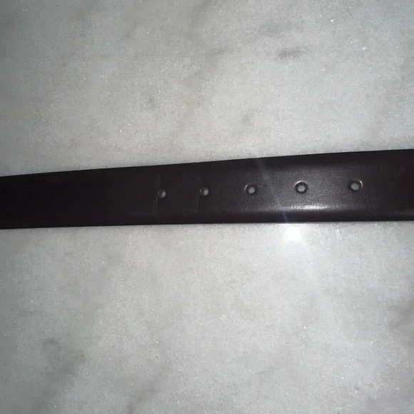 Jos. A. Bank Brown Leather Belt Classic Accessory - Picture 3 of 4